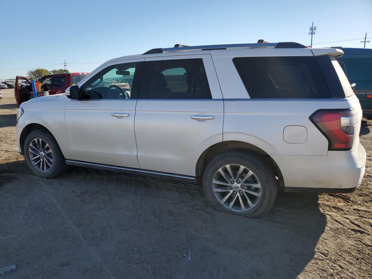 1FMJU2AT0JEA40785 2018 FORD EXPEDITION - Image 2