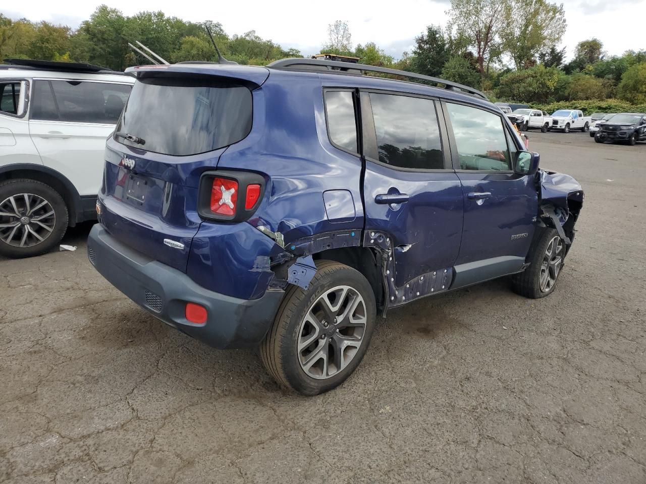 ZACCJBBTXGPD27913 2016 Jeep Renegade Latitude