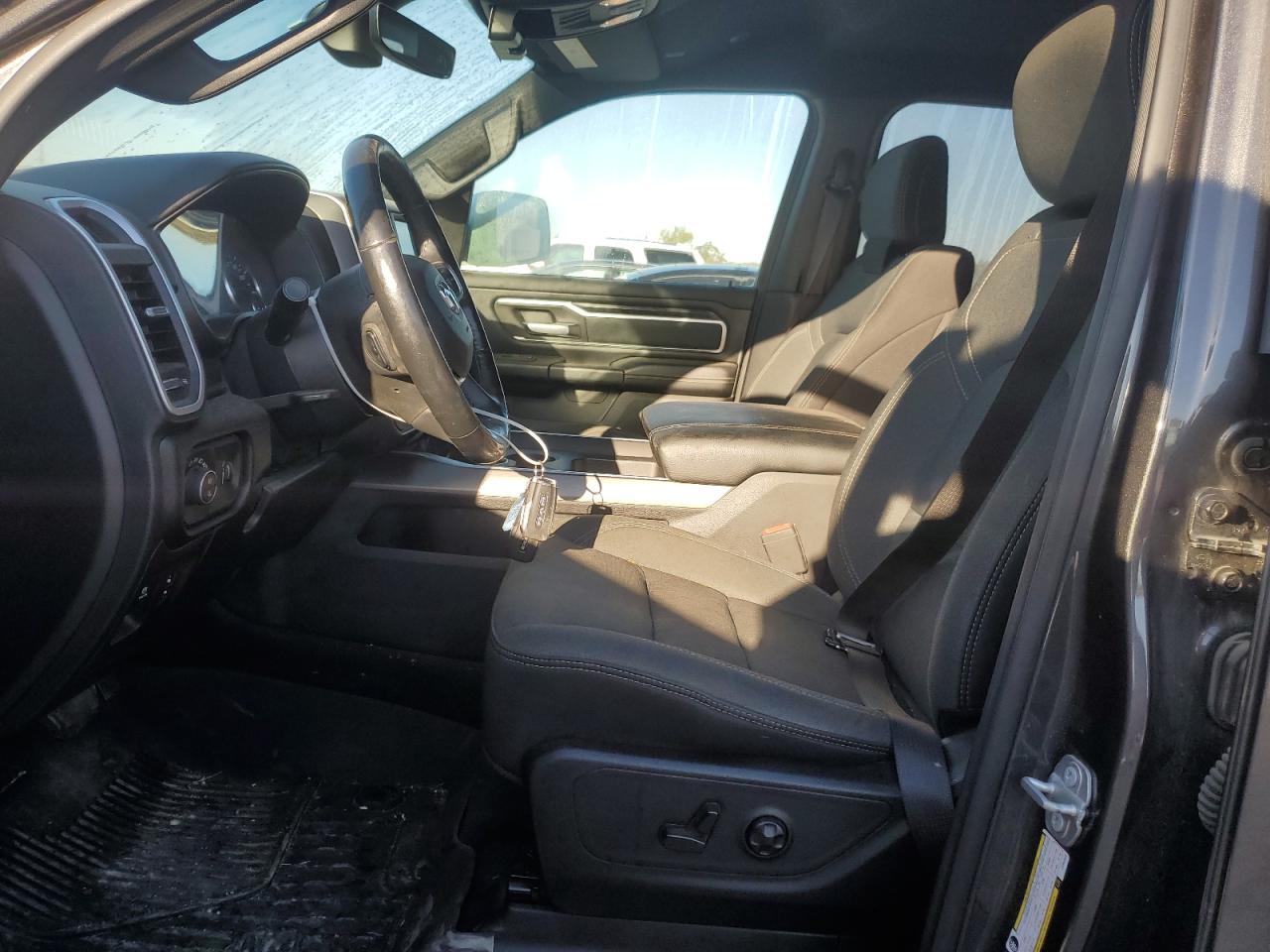 1C6SRFFT8LN392842 2020 Ram 1500 Big Horn/Lone Star