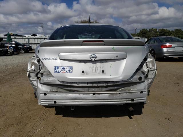  NISSAN VERSA 2016 Silver