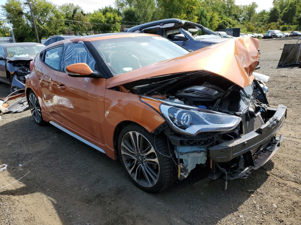 2016 Hyundai Veloster - Image 4