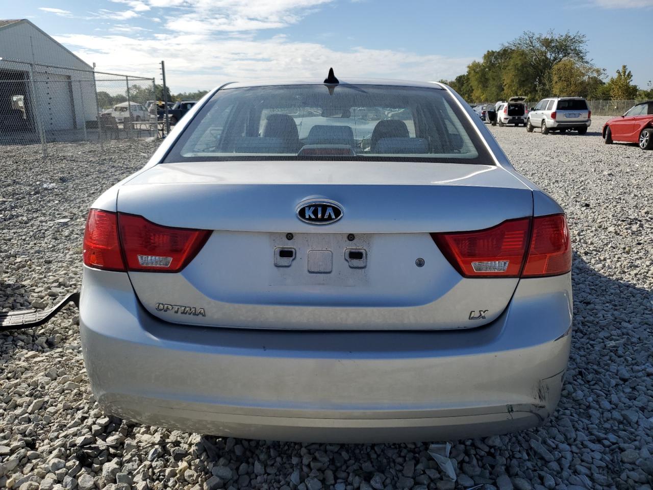 2009 Kia Optima Lx VIN: KNAGE228395320800 Lot: 72043224