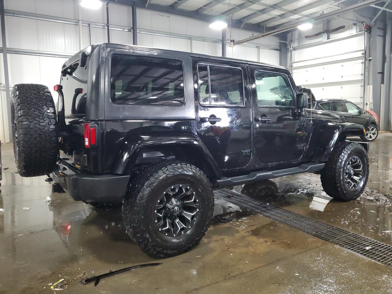 2017 Jeep Wrangler Unlimited Sahara VIN: 1C4BJWEG3HL547997 Lot: 71821754