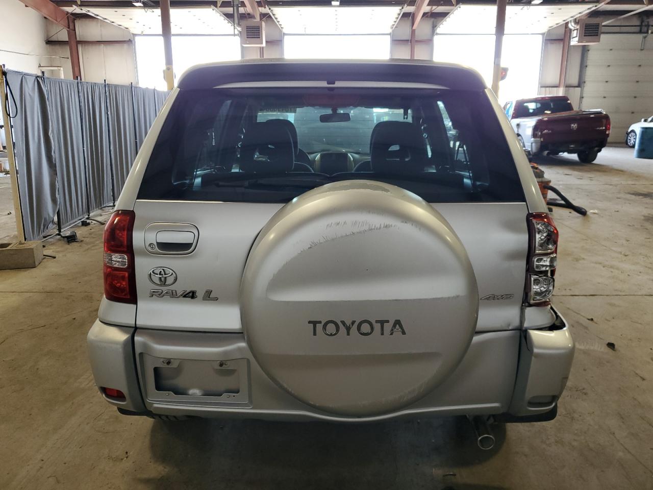 JTEHD20V546003103 2004 Toyota Rav4