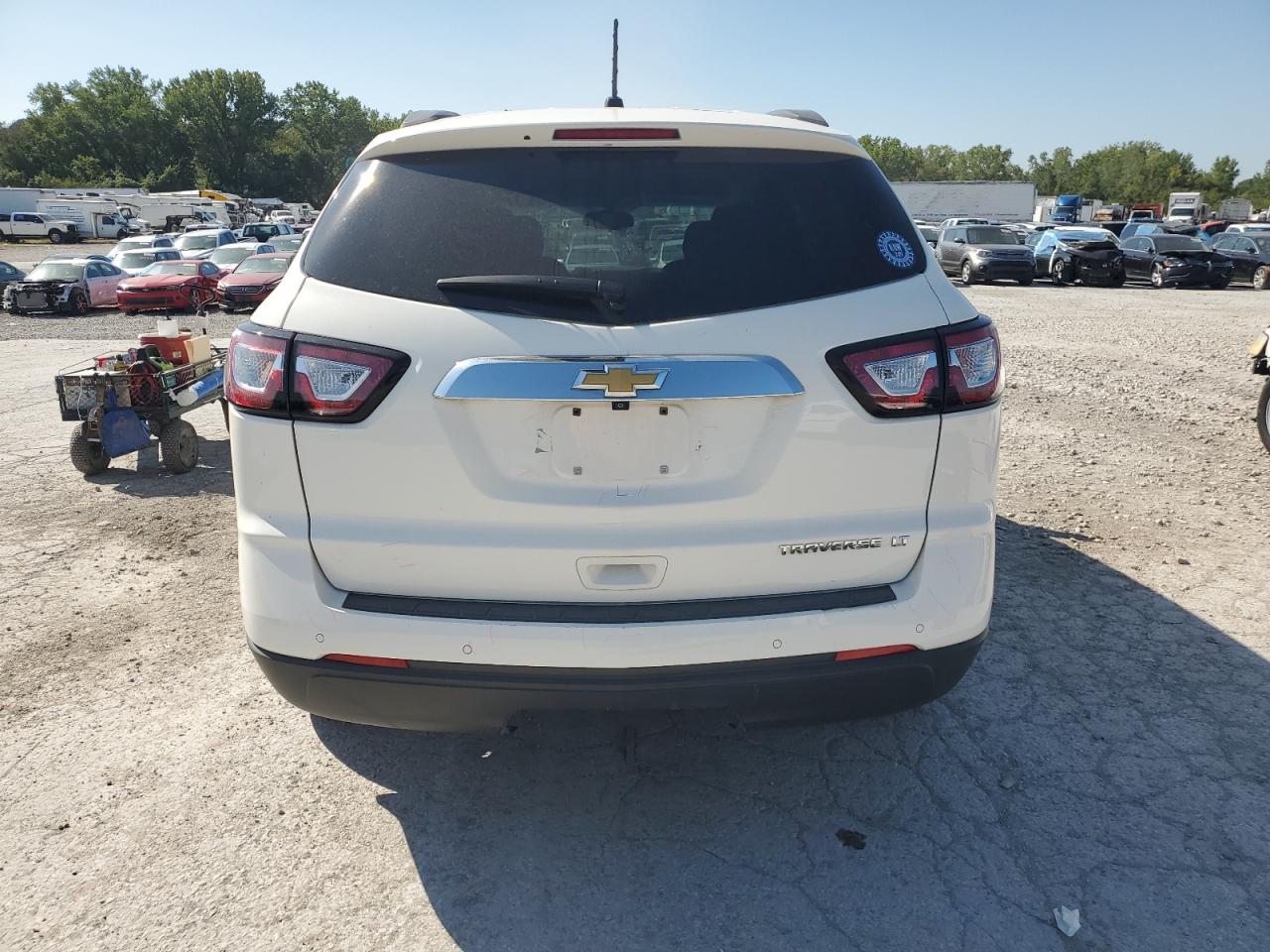 2014 Chevrolet Traverse Lt VIN: 1GNKRGKD3EJ353929 Lot: 70426954