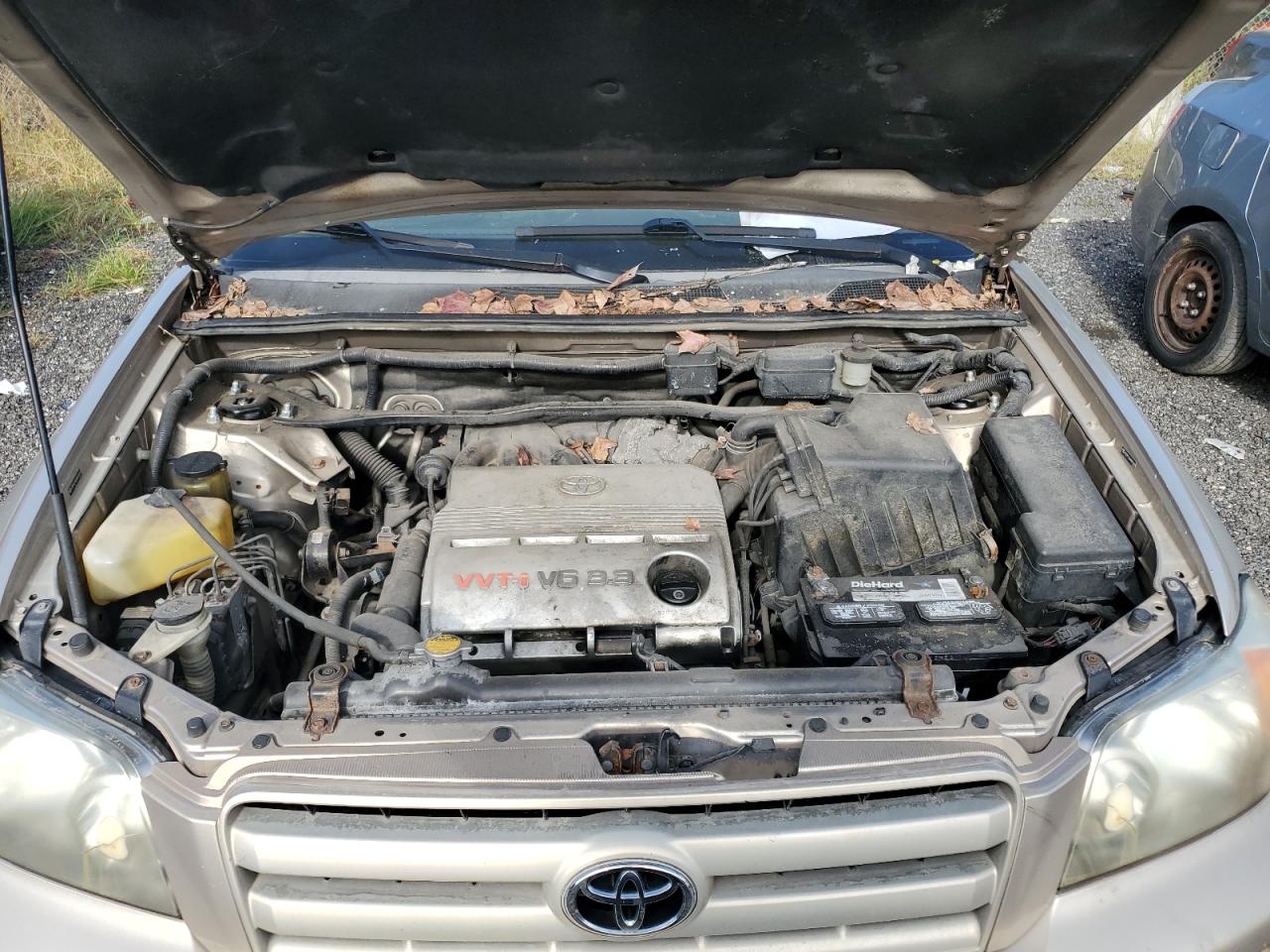 JTEEP21A840031860 2004 Toyota Highlander