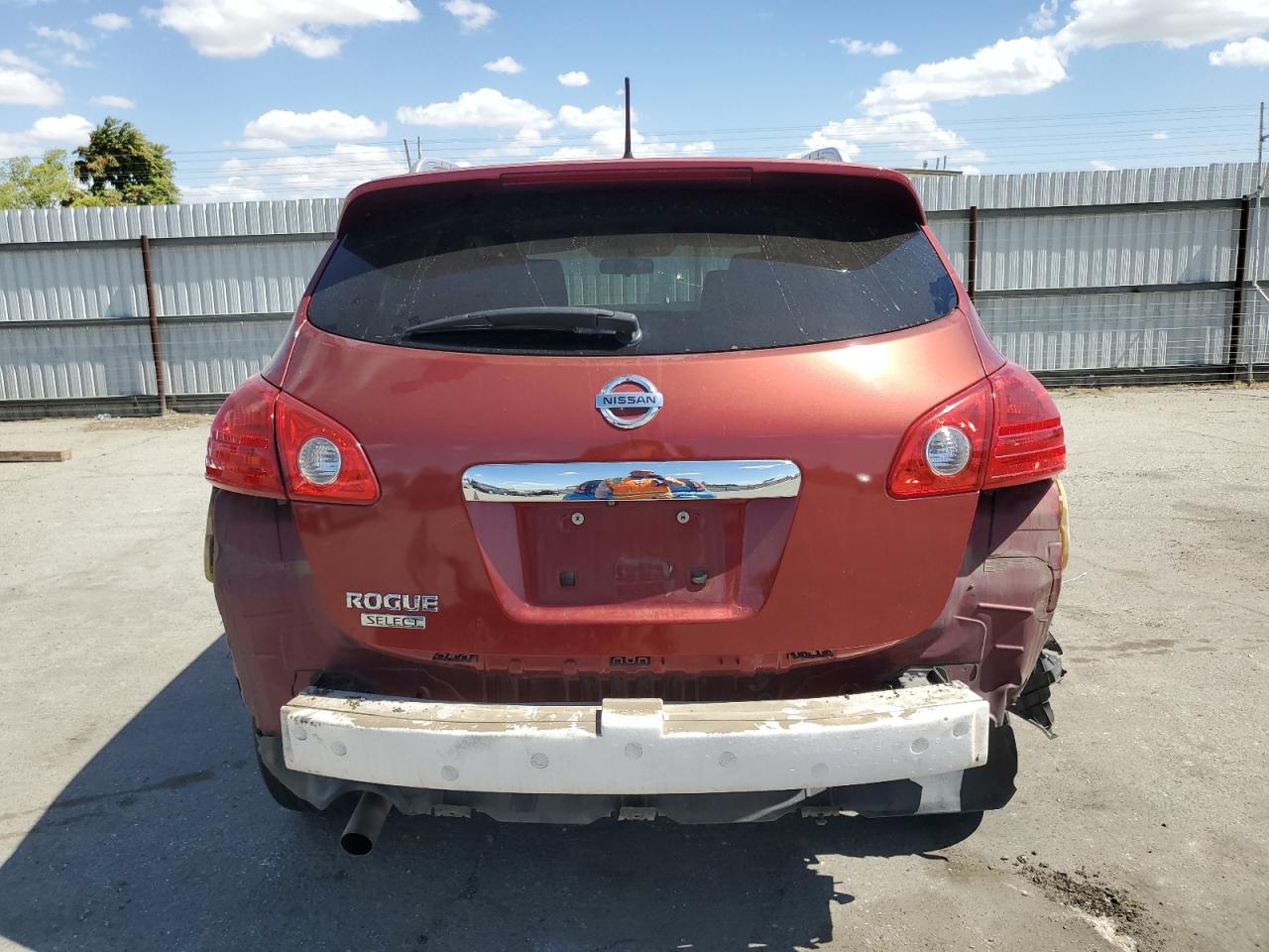 2015 Nissan Rogue Select S VIN: JN8AS5MT8FW161027 Lot: 71722854