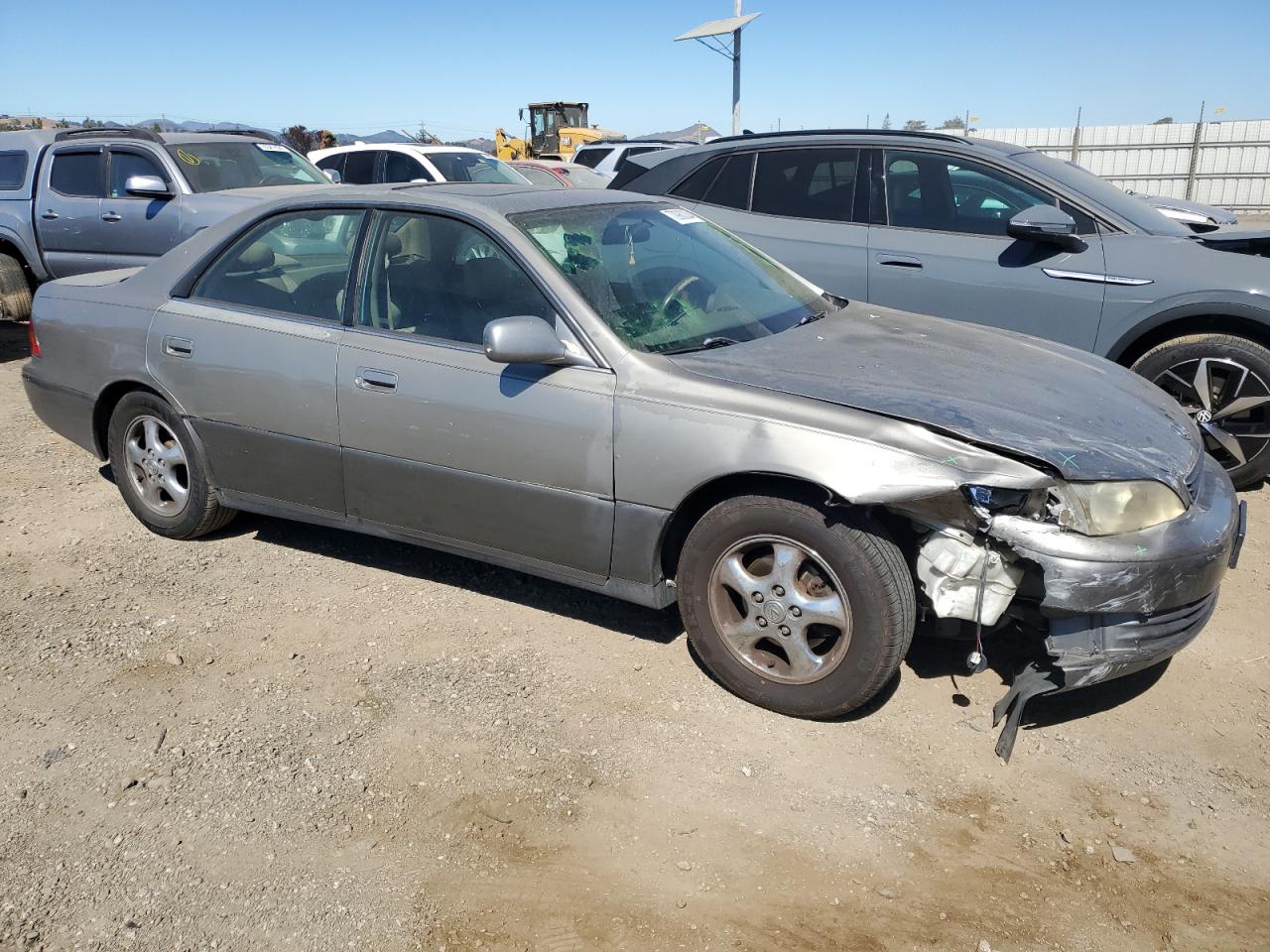 1998 Lexus ES - Image 4