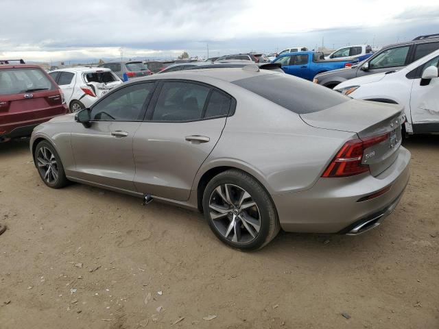  VOLVO S60 2021 Серебристый