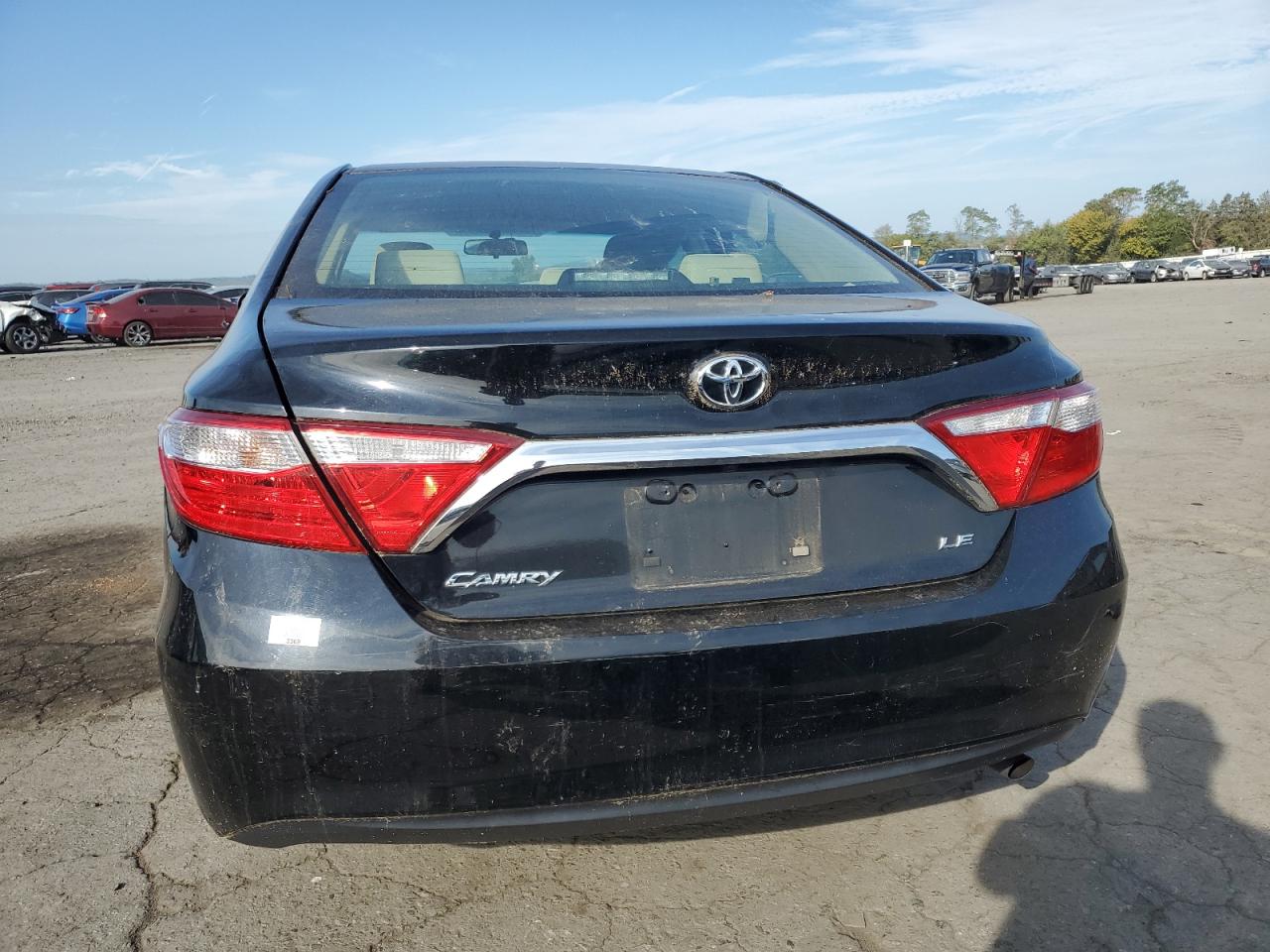 2015 Toyota Camry Le VIN: 4T4BF1FK4FR485283 Lot: 72045634