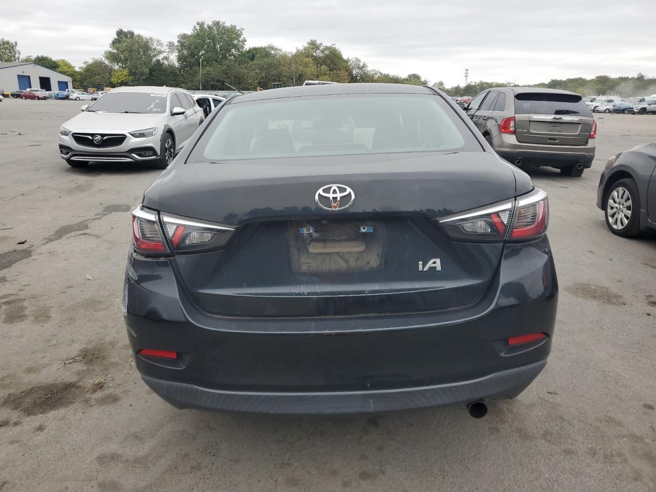 3MYDLBYVXHY150298 2017 Toyota Yaris Ia