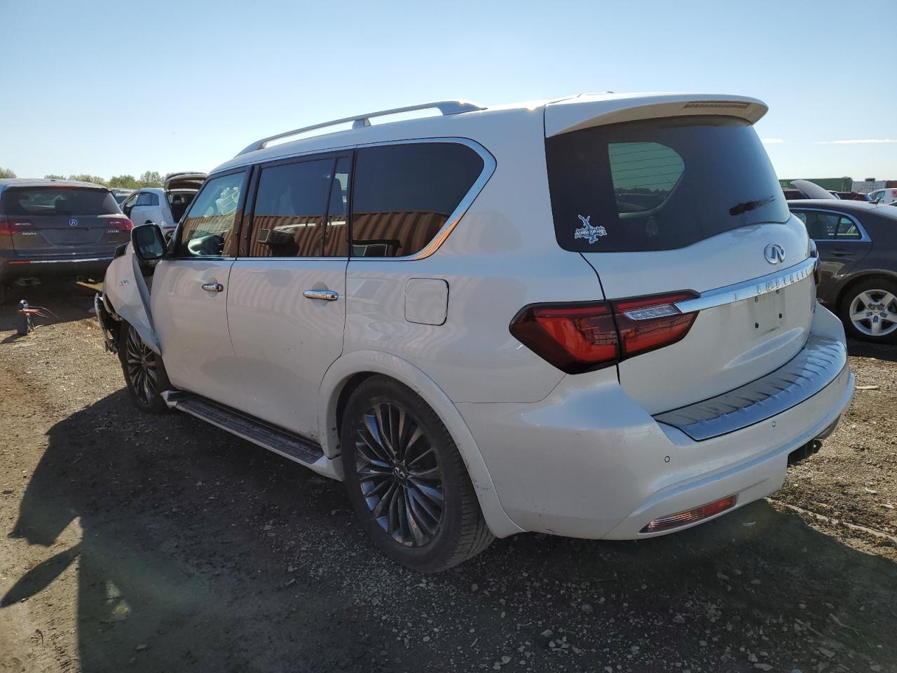 2018 Infiniti QX80 - Image 2