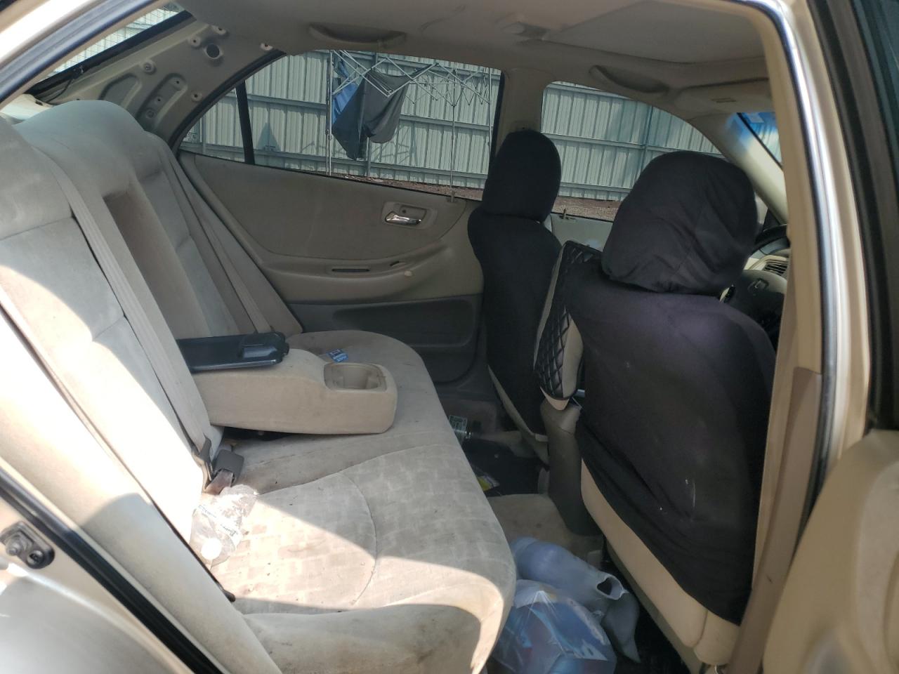 2002 Honda Accord - Image 10