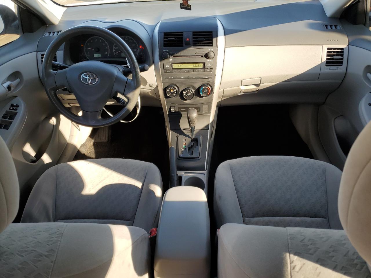 2009 Toyota Corolla - Image 8