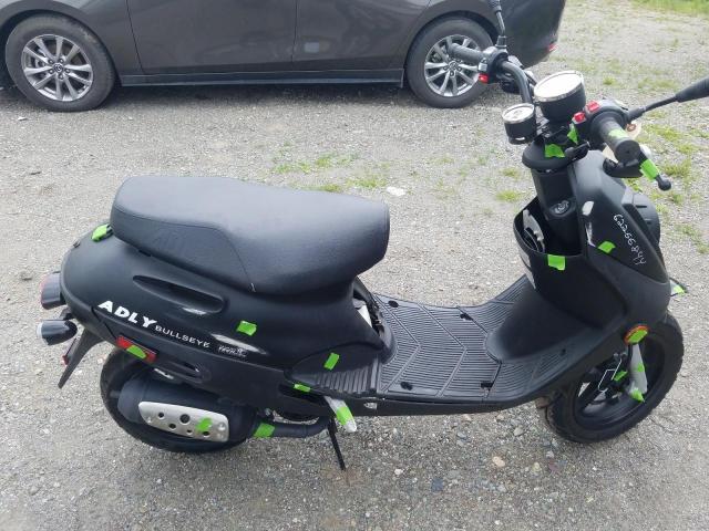 2022 ADLY SCOOTER