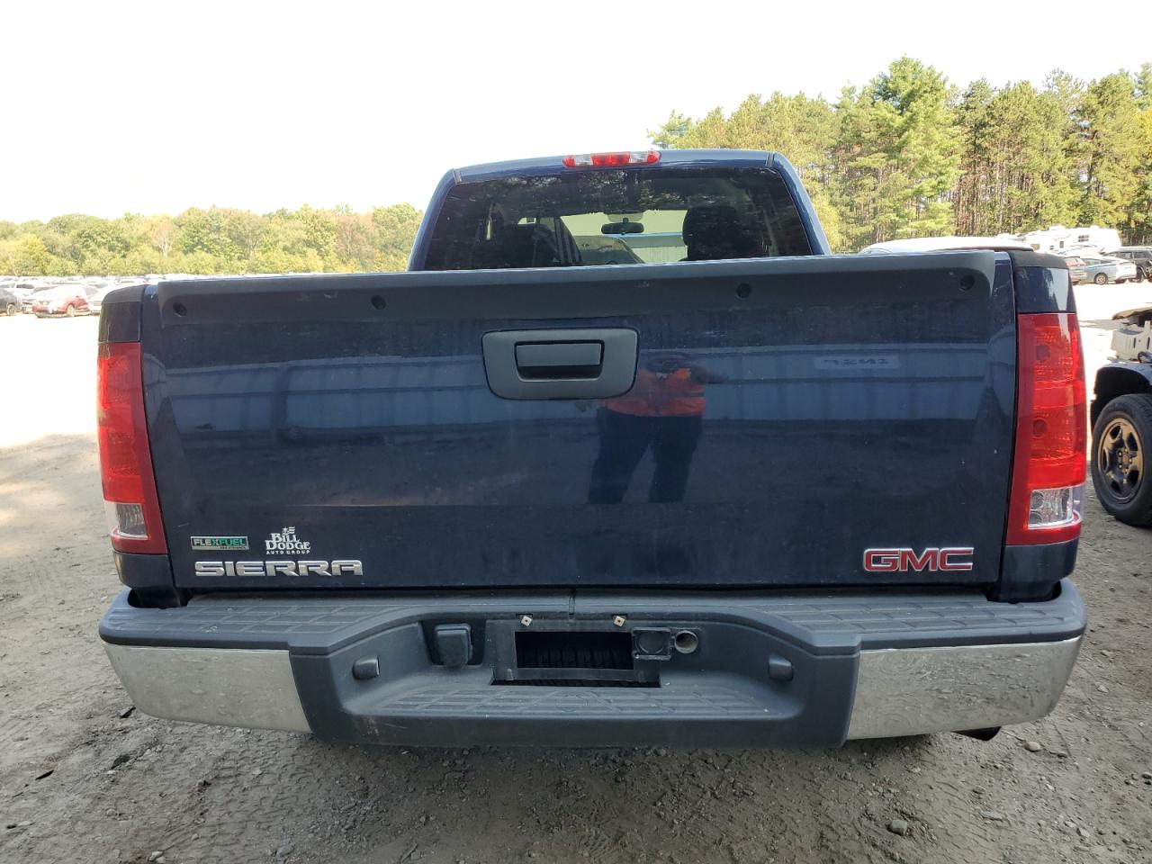 1GTR2TEAXBZ182373 2011 GMC Sierra K1500