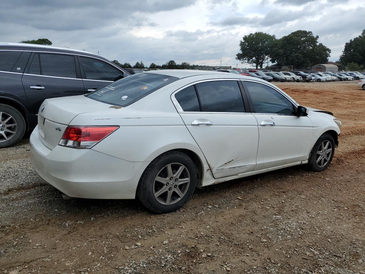2010 Honda Accord - Image 3