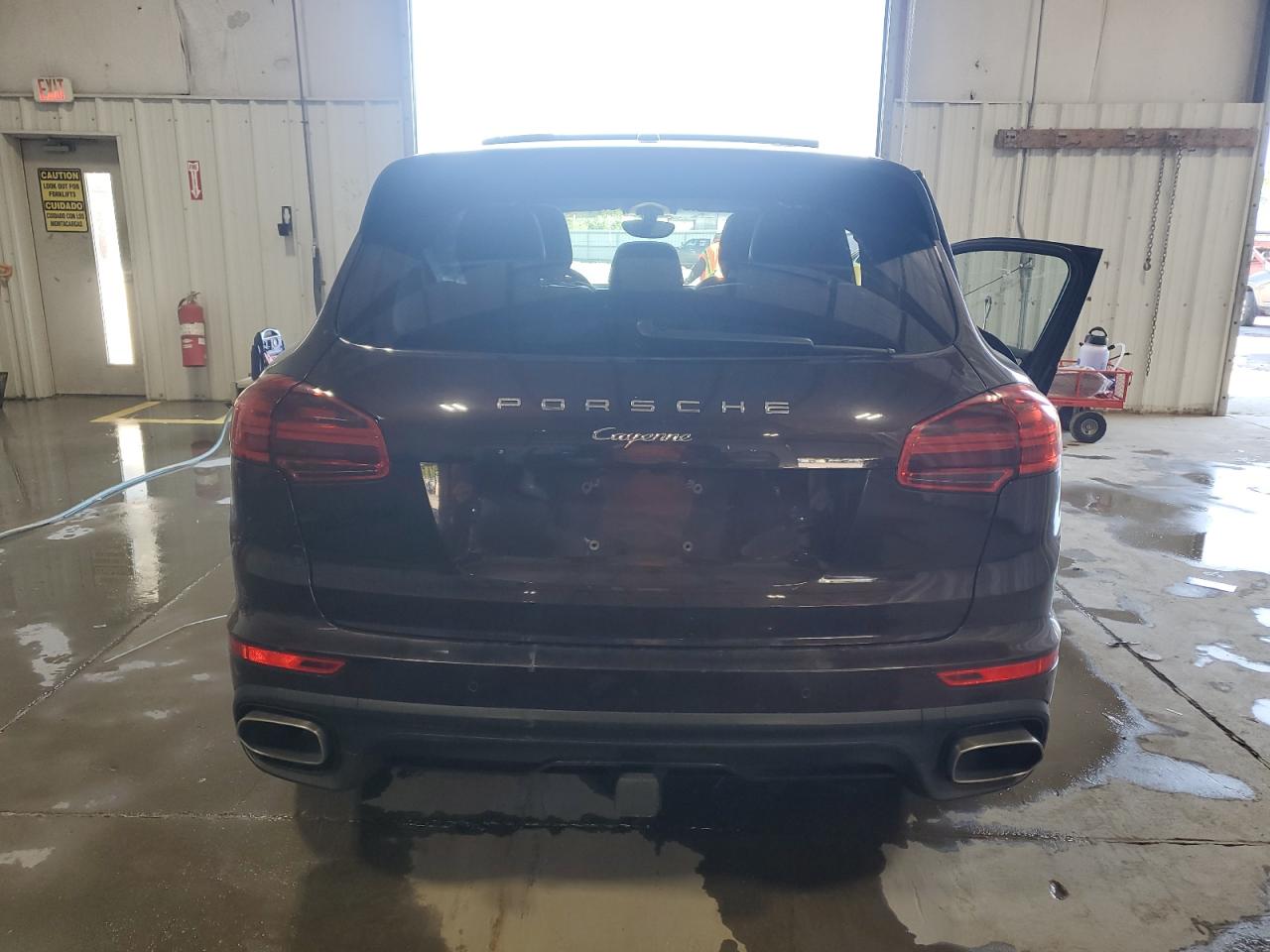 WP1AF2A2XGKA43174 2016 Porsche Cayenne