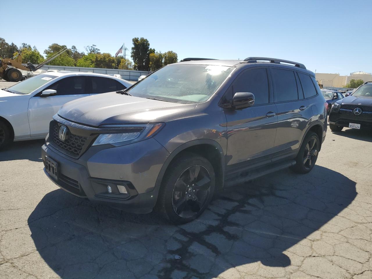 5FNYF8H04LB003526 2020 HONDA PASSPORT - Image 1