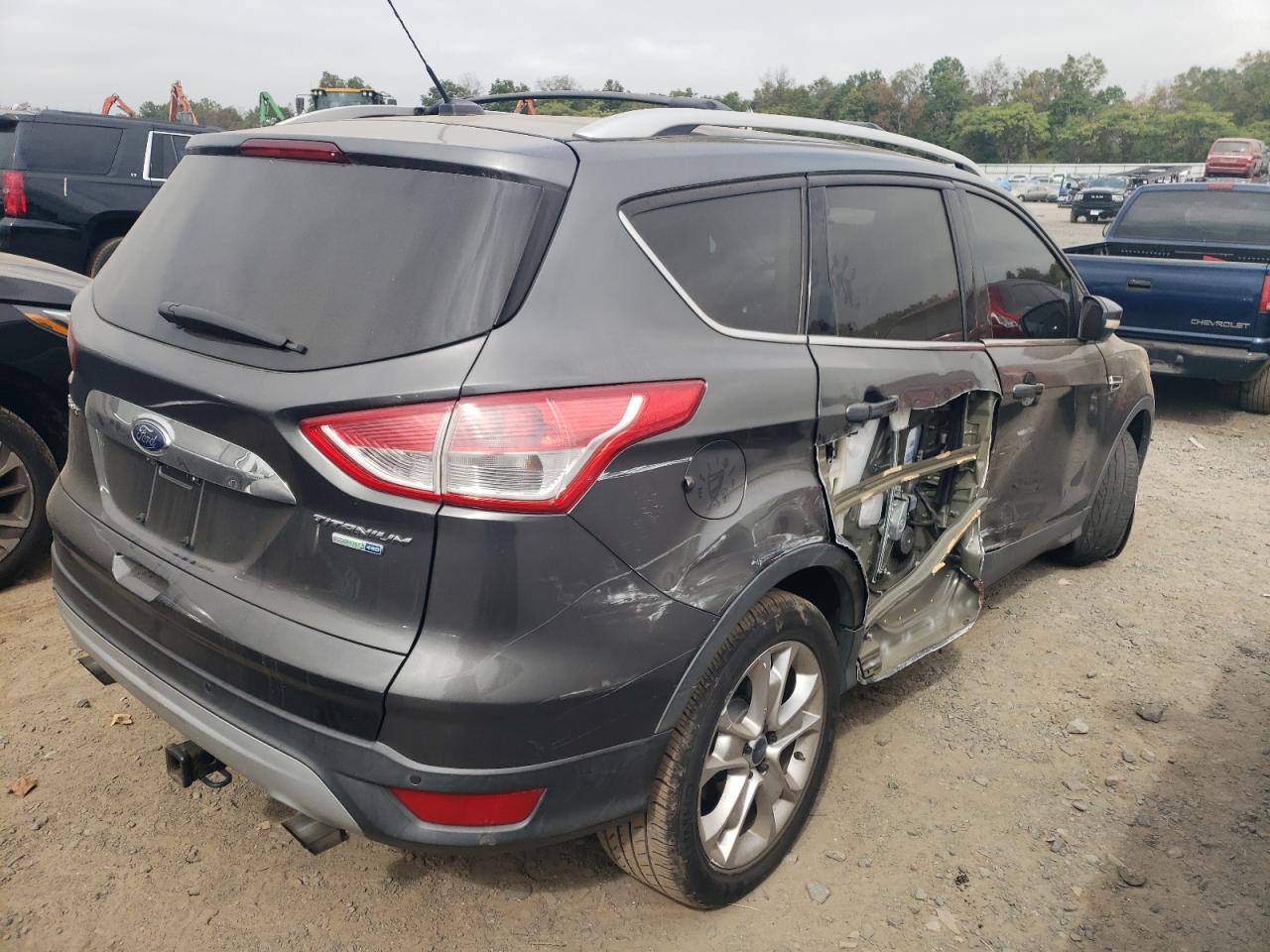 1FMCU9J95FUA86714 2015 Ford Escape Titanium