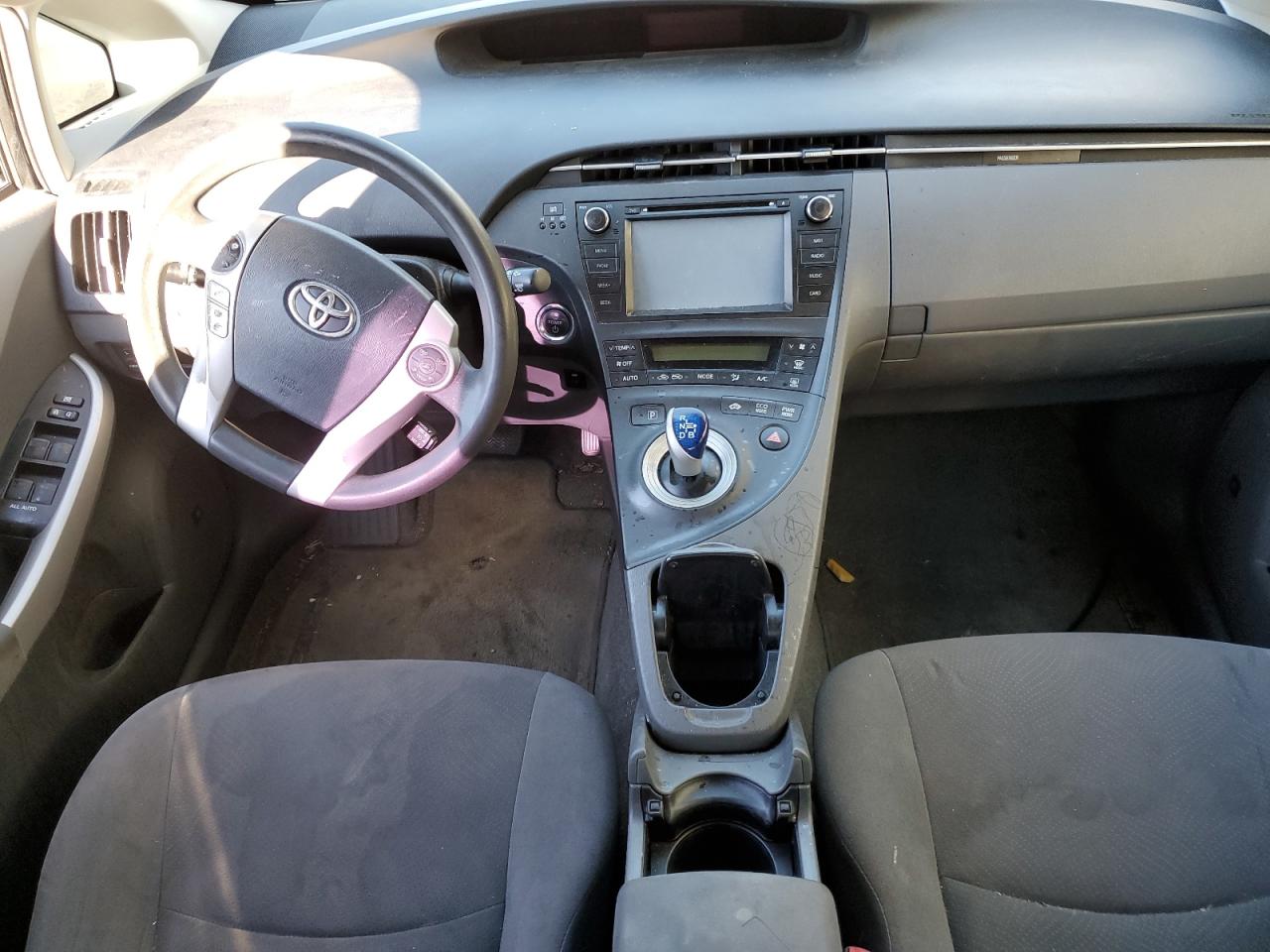 JTDKN3DU0B5323995 2011 Toyota Prius