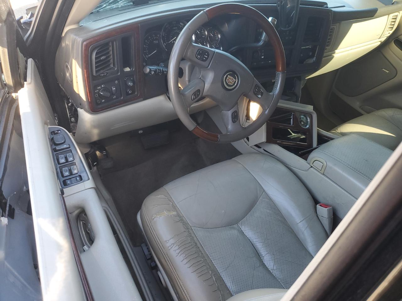 1GYEC63N86R140562 2006 Cadillac Escalade Luxury