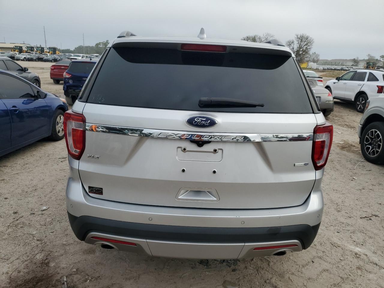 2016 Ford Explorer Xlt VIN: 1FM5K8D81GGC56479 Lot: 70670444