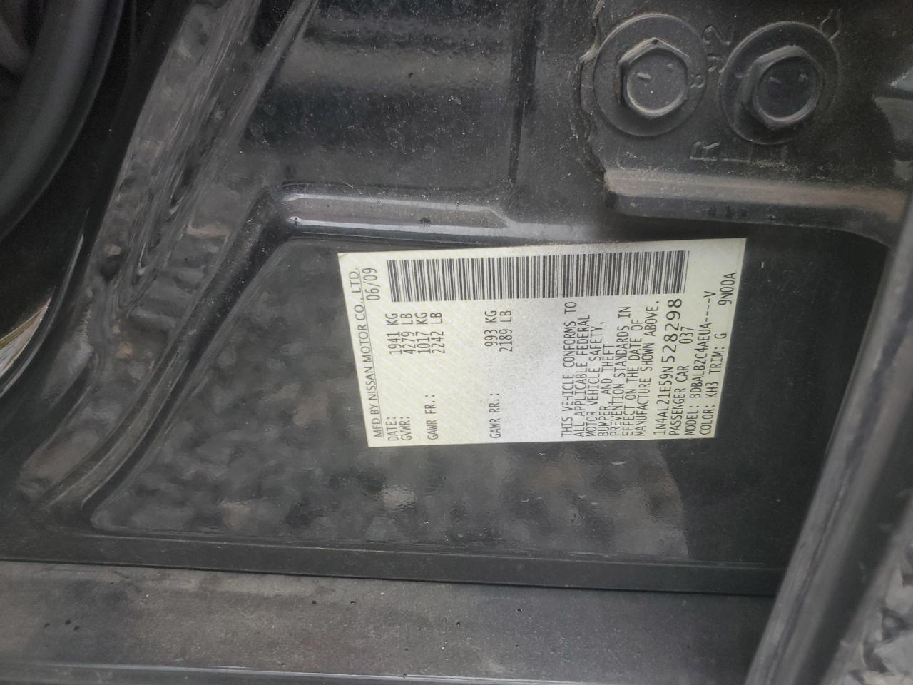 2009 Nissan Altima - Image 13