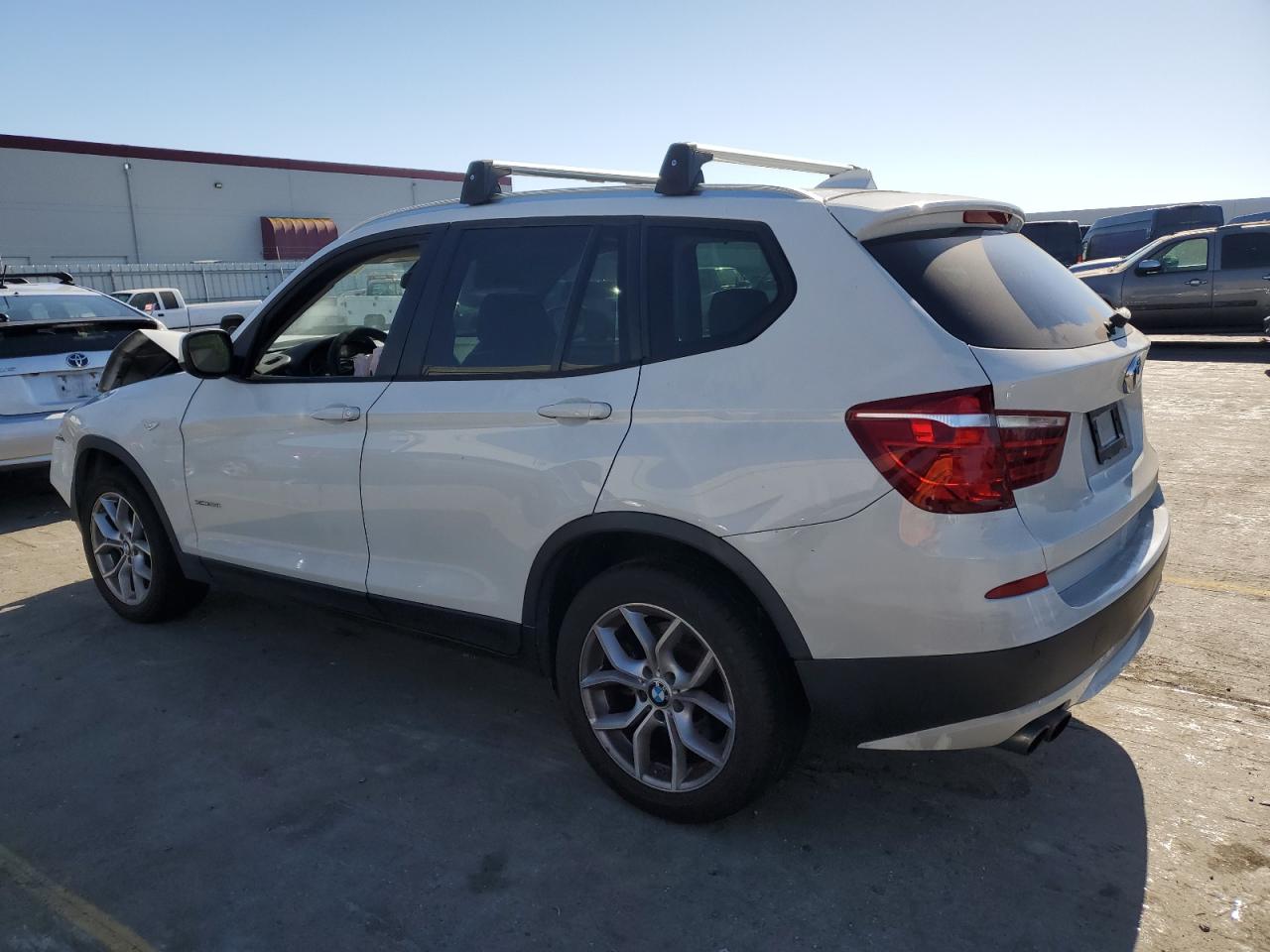 2013 BMW X3 - Image 2
