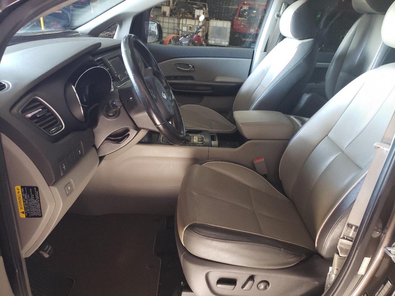 KNDMB5C13H6320757 2017 Kia Sedona Lx