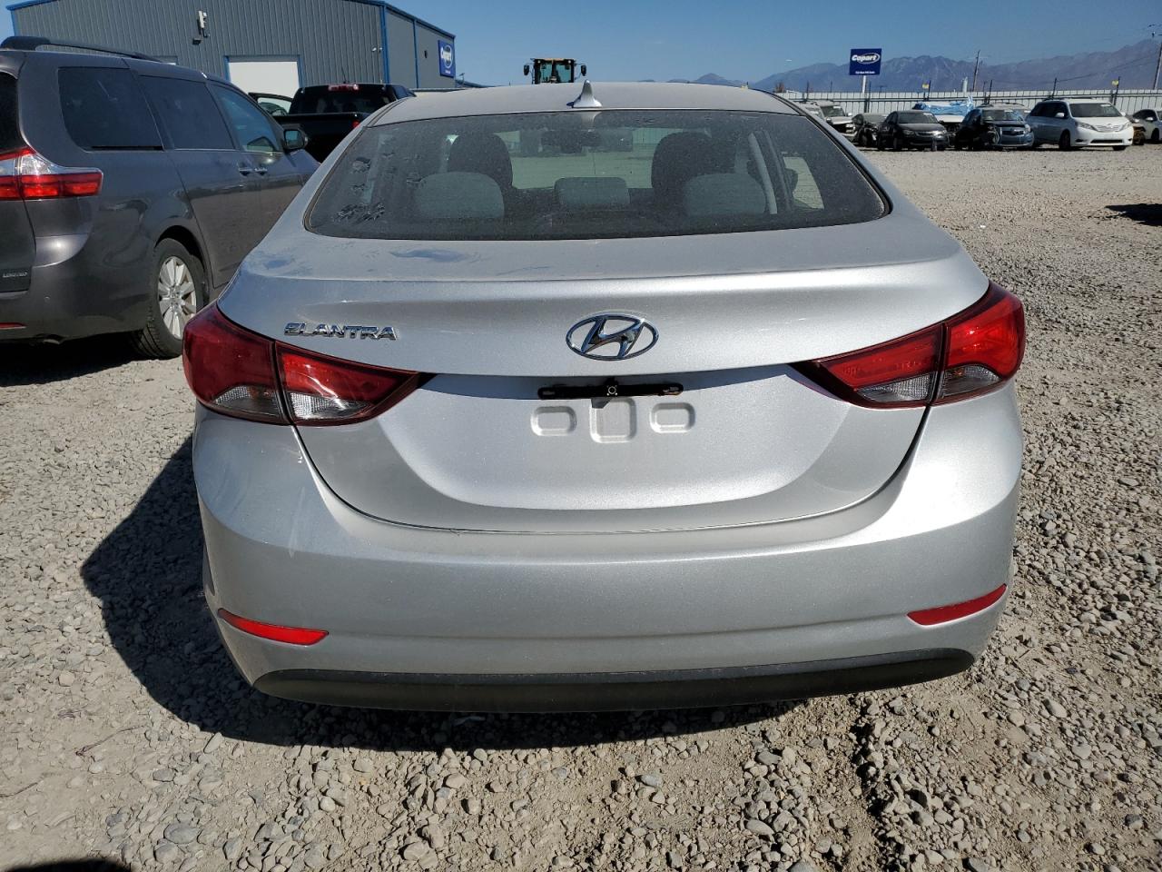 5NPDH4AE6FH616535 2015 Hyundai Elantra Se