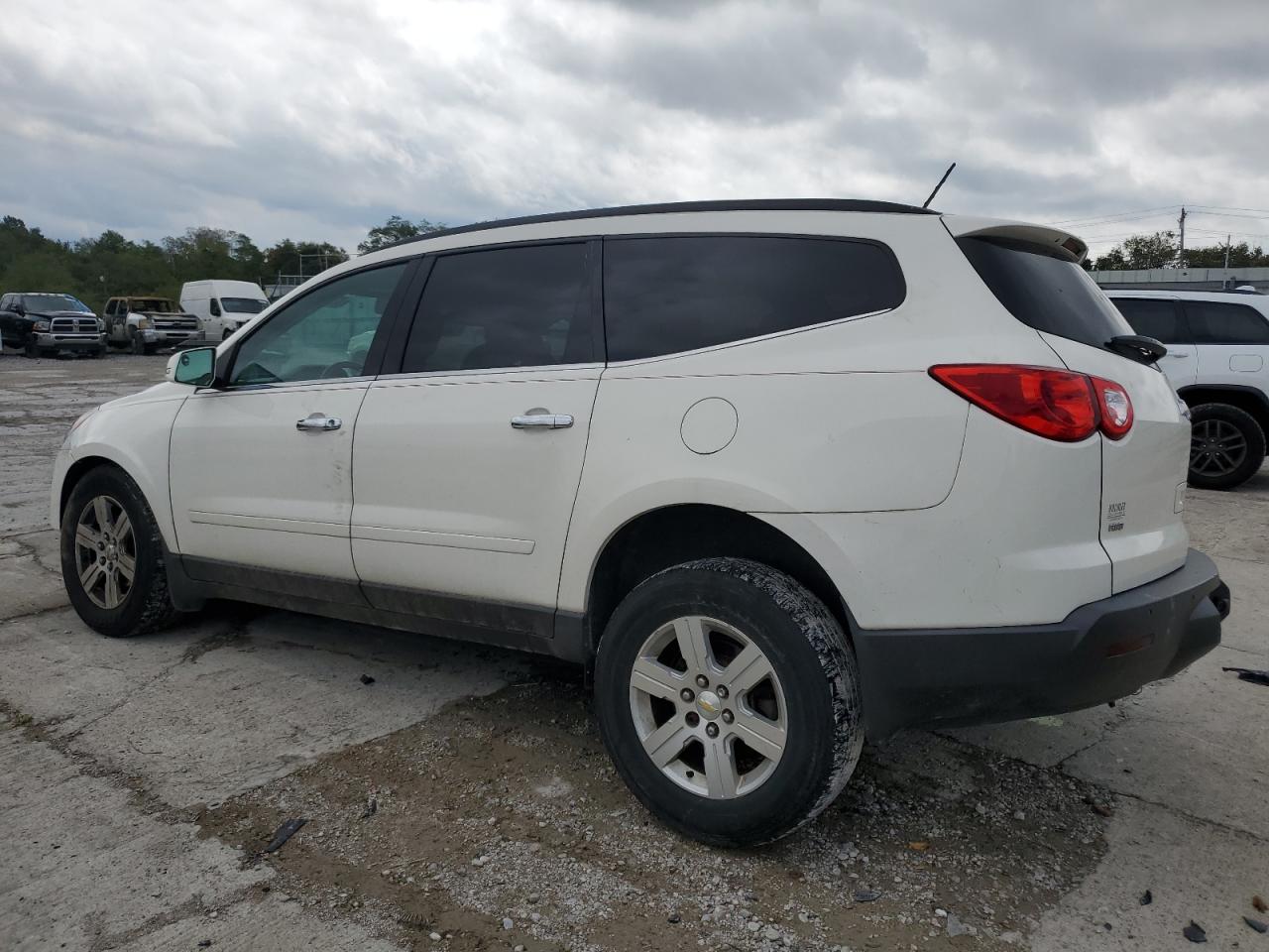 1GNKVGED6CJ130160 2012 Chevrolet Traverse Lt