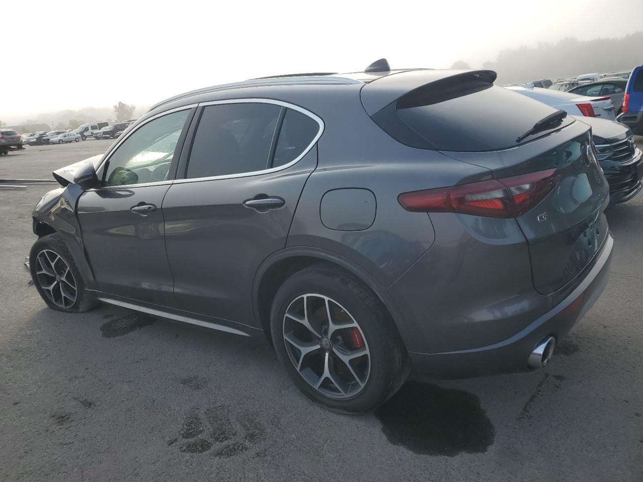 ZASPAKBN6M7D12487 2021 ALFA ROMEO STELVIO - Image 2