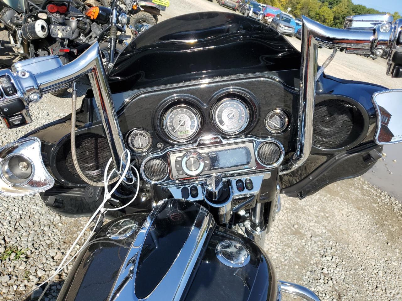 2012 Harley-Davidson Flhxse3 Cvo Street Glide VIN: 1HD1PZ812CB956394 Lot: 72128504