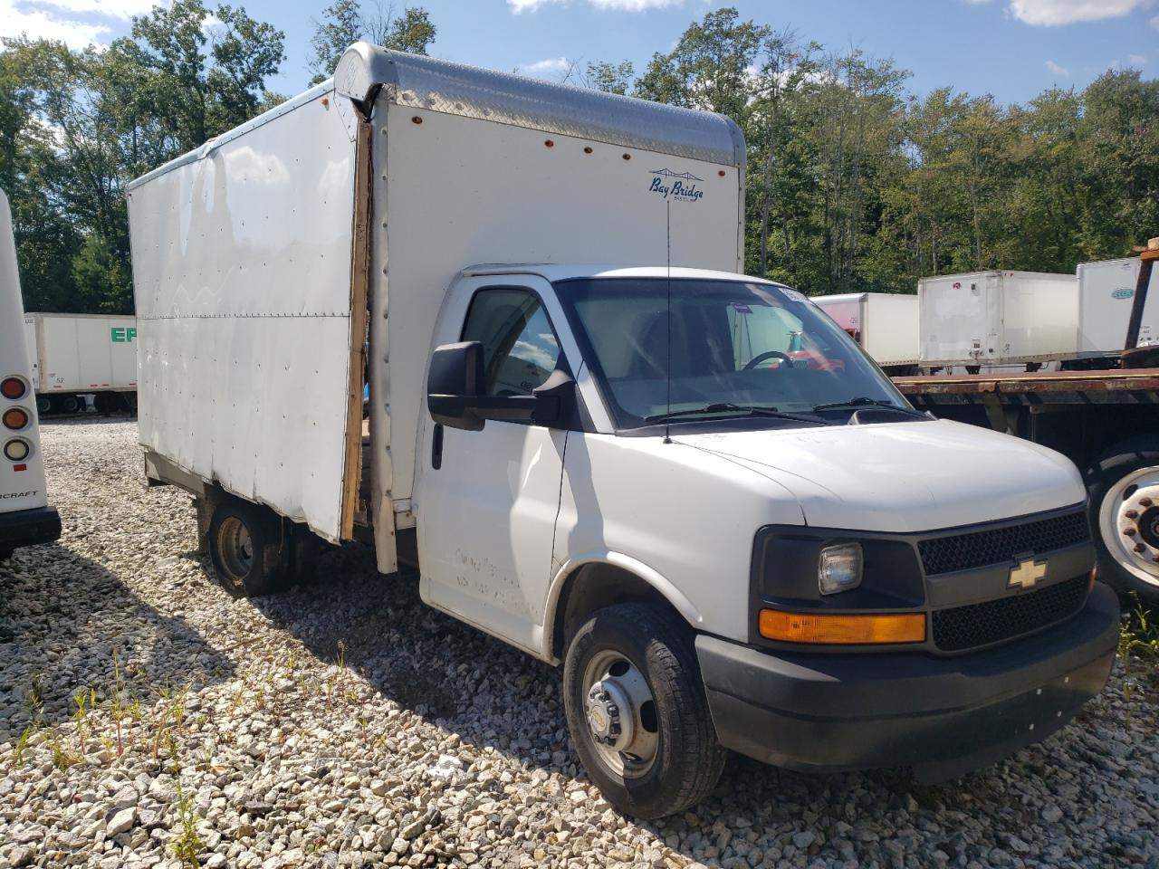 VIN 1GB6GUCGXG1324183 2016 CHEVROLET EXPRESS no.4