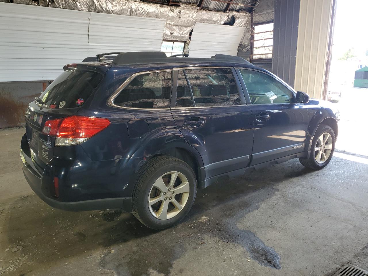 2014 Subaru Outback - Image 3