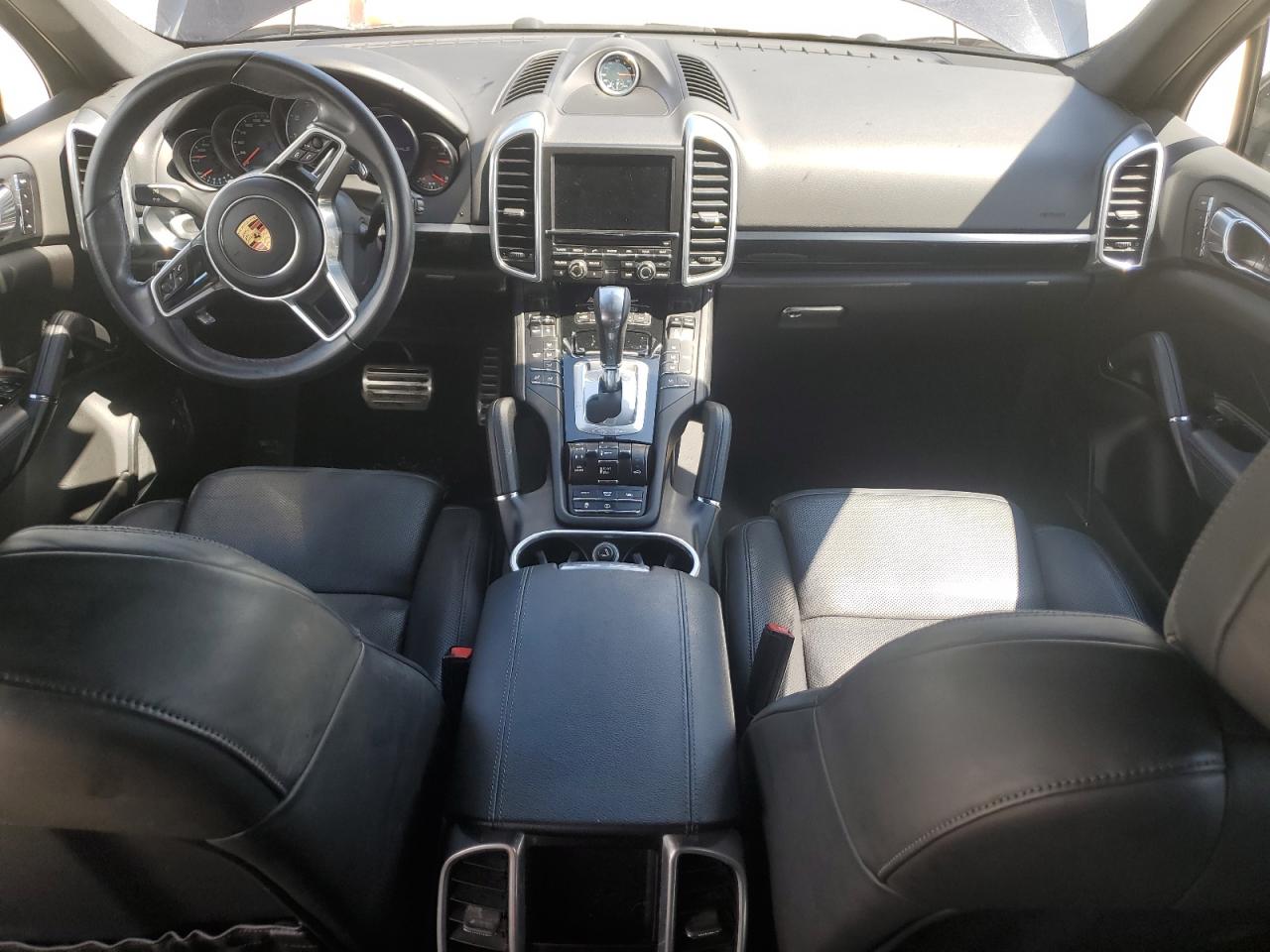 WP1AB2A22GLA96618 2016 Porsche Cayenne S