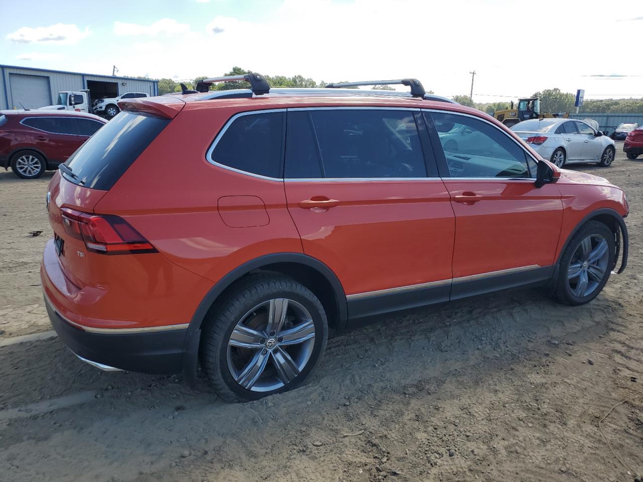 VIN 3VV5B7AX8JM091359 2018 VOLKSWAGEN TIGUAN no.3