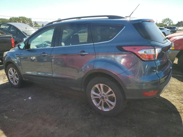  FORD ESCAPE 2018 Granatowy