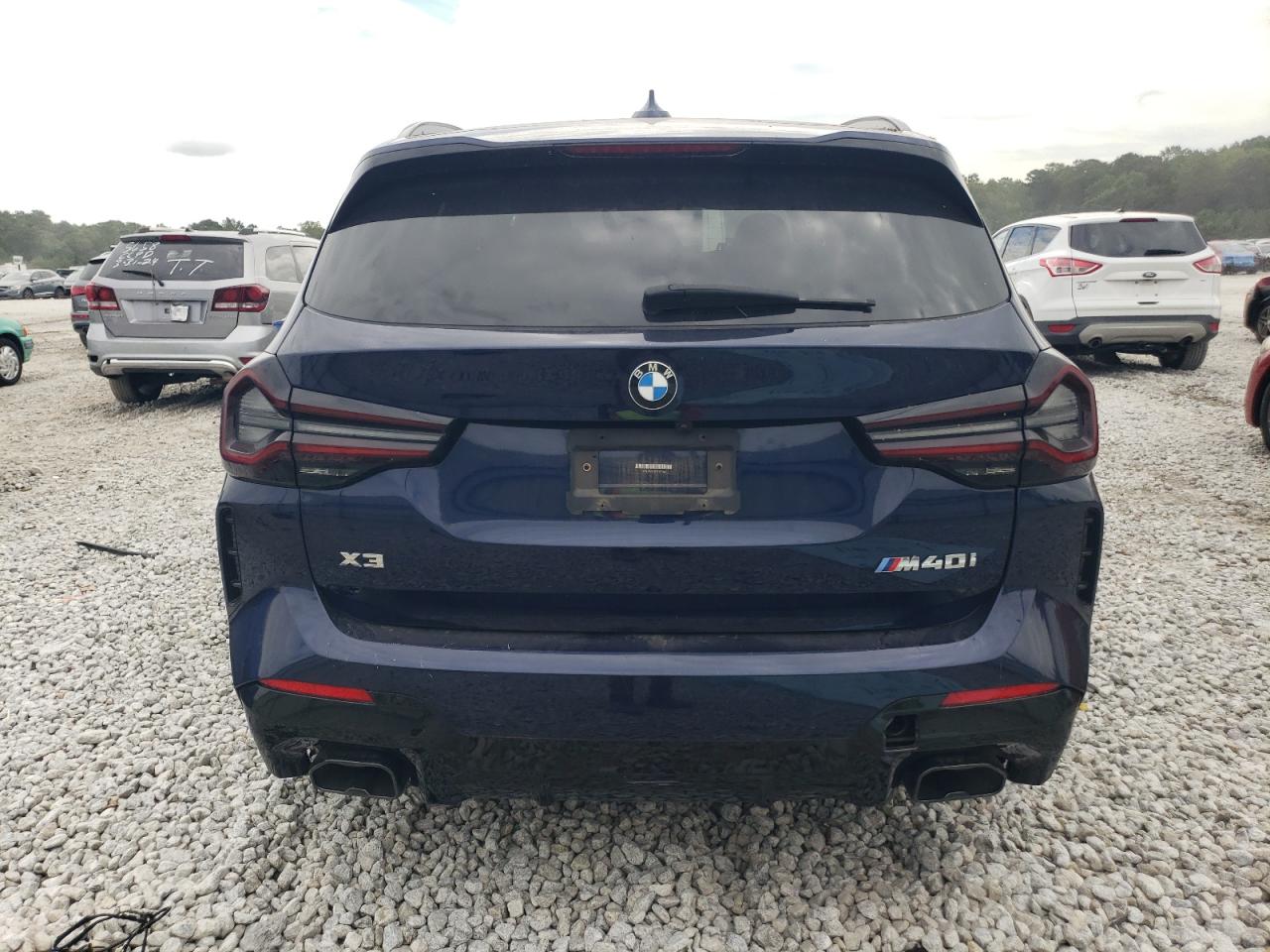 5UX83DP04N9K21562 2022 BMW X3 M40I