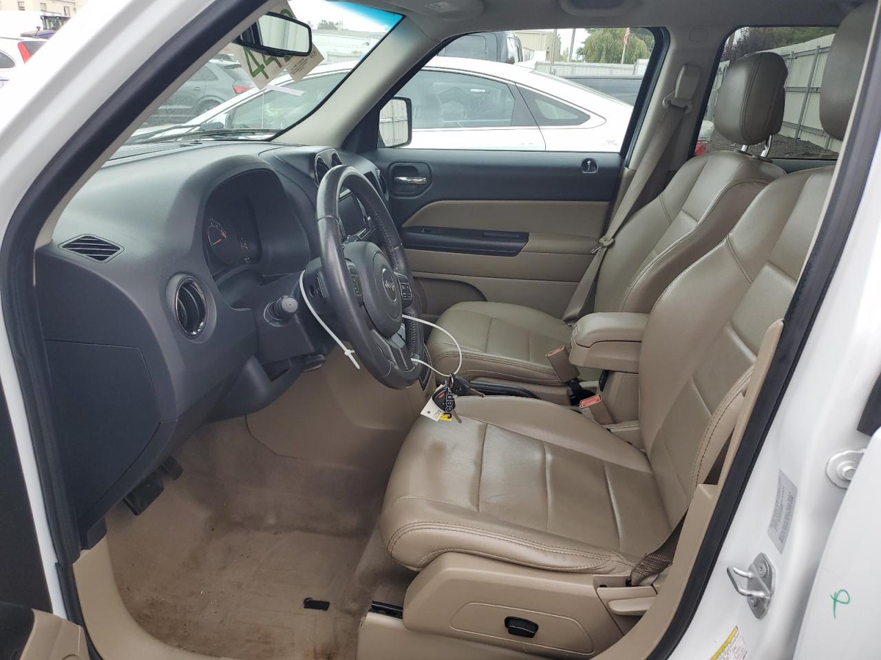 2016 Jeep Liberty (Patriot) - Image 7