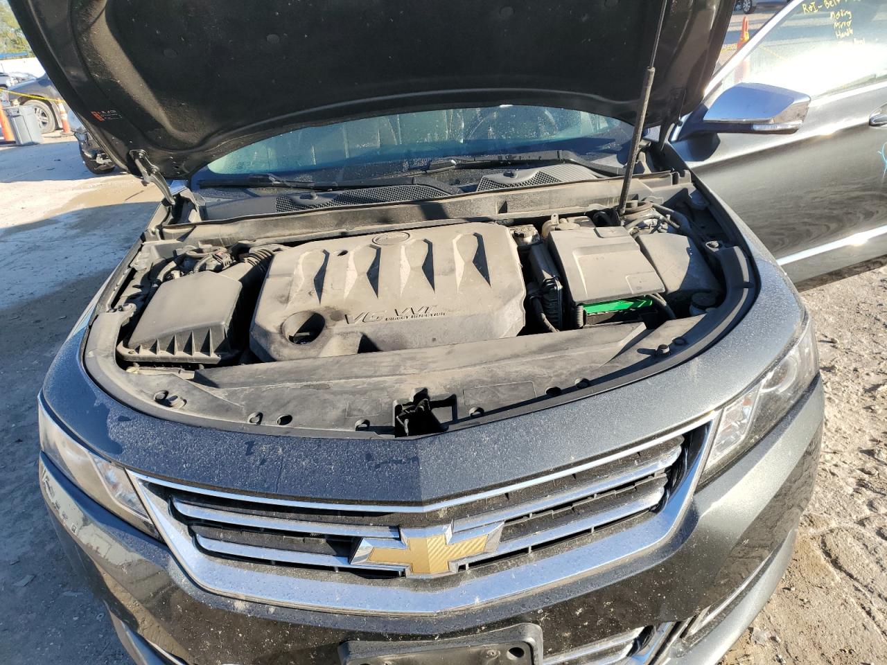 2G1125S39J9165970 2018 Chevrolet Impala Premier