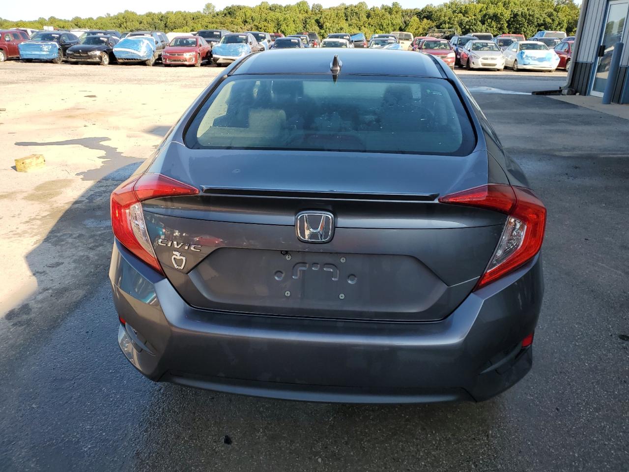 2018 Honda Civic Ex VIN: JHMFC1F30JX017624 Lot: 70647464