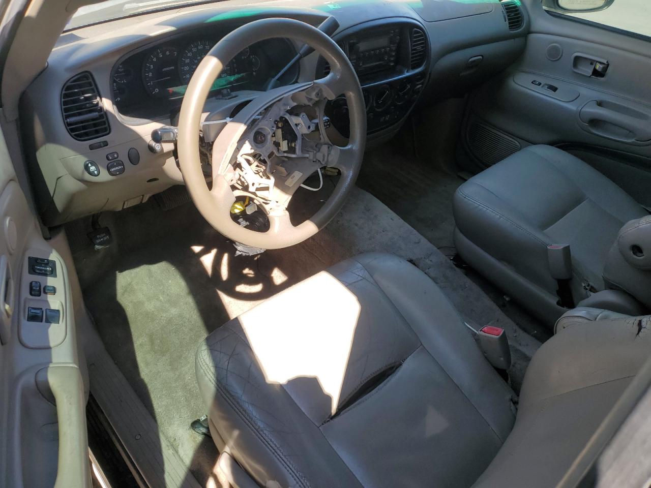 2005 Toyota Tundra - Image 8