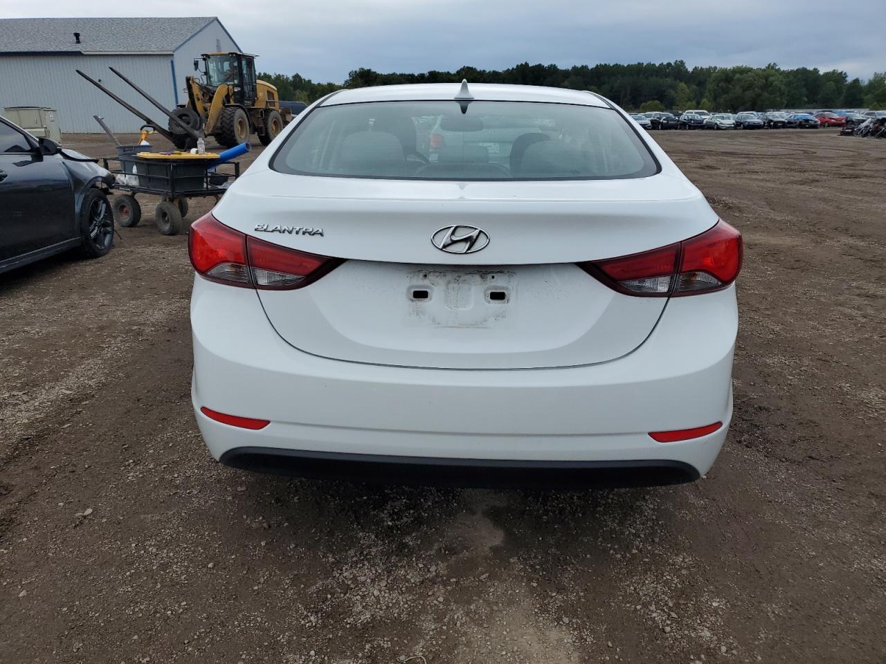 5NPDH4AEXFH587802 2015 Hyundai Elantra Se