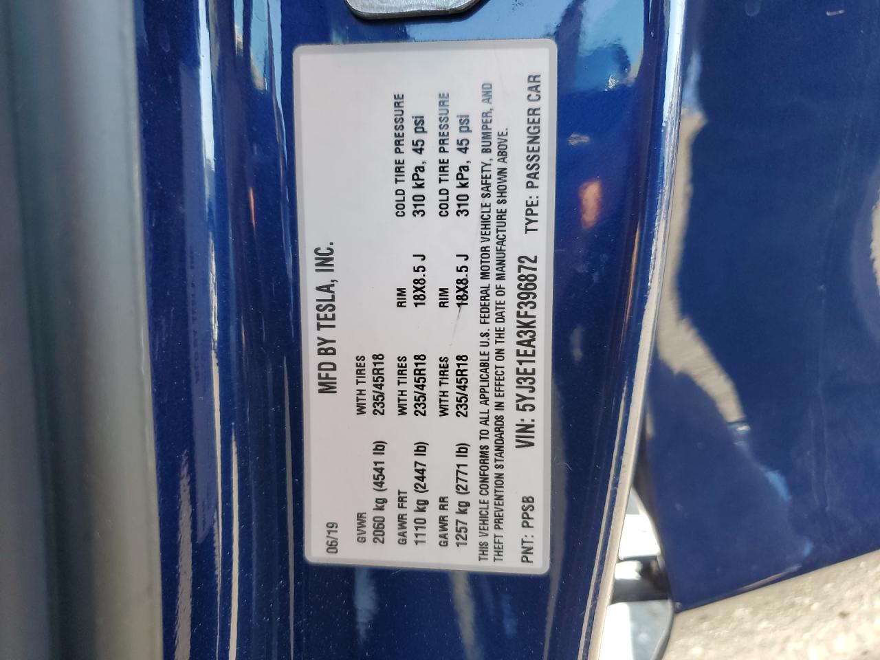 5YJ3E1EA3KF396872 2019 Tesla Model 3