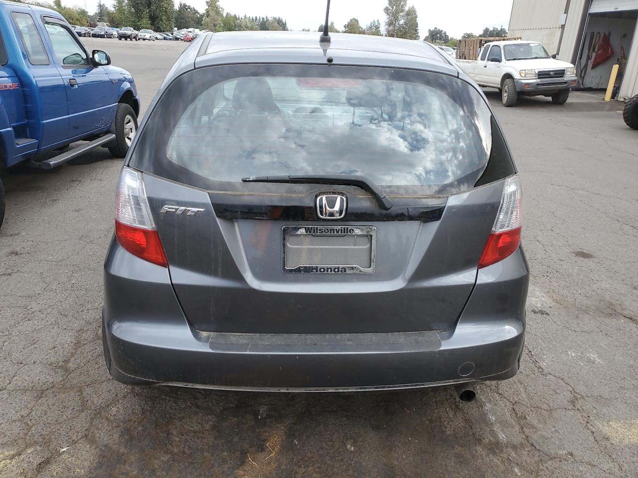 2013 Honda Fit VIN: JHMGE8G33DC052157 Lot: 73145804