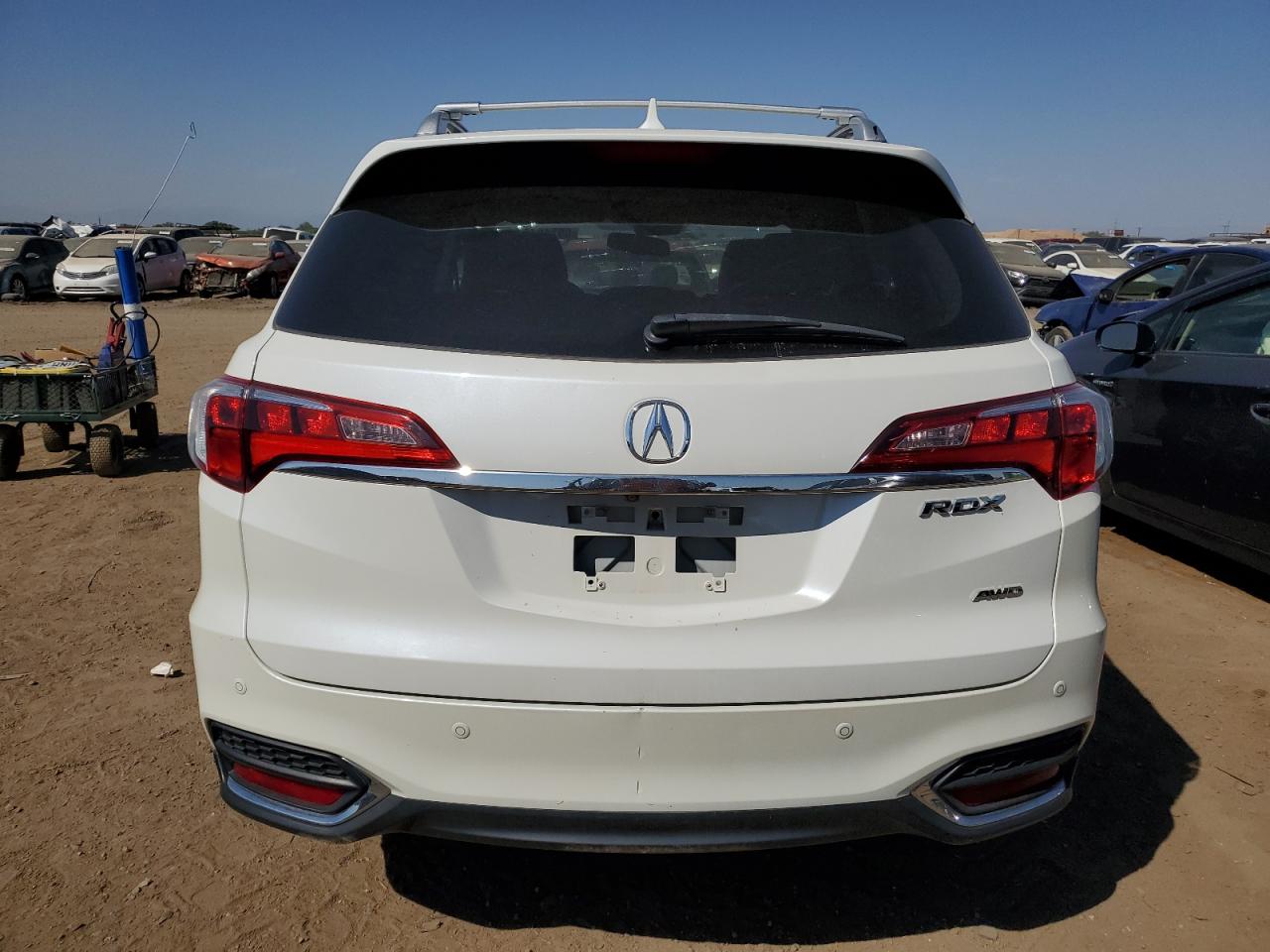 5J8TB4H7XGL011114 2016 Acura Rdx Advance