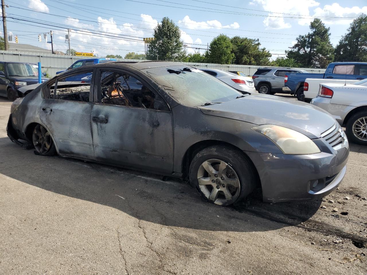 2009 Nissan Altima - Image 4