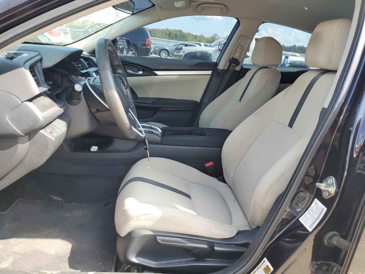 2HGFC2F51HH523942 2017 Honda Civic Lx 2HGFC2F51HH523942 2017 Honda Civic Lx
